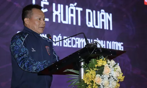 Xác định HLV đầu tiên ở V-League nghỉ việc chỉ sau 4 vòng đấu