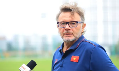 HLV Philippe Troussier tiết lộ về tiêu chí triệu tập cầu thủ ĐT Việt Nam