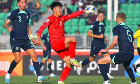 Tiền đạo 'đặc biệt' tiết lộ vũ khí nguy hiểm nhất của U20 Việt Nam