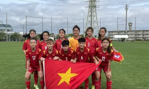 Thắng đội Nhật Bản 10-0, Việt Nam hiên ngang vào bán kết 'siêu giải đấu'