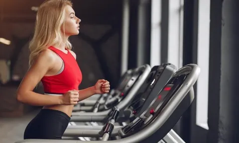 Nâng mũi có tập gym được không? Sau bao lâu mới tập thể thao?