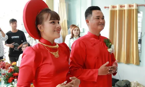 Hôn lễ hoành tráng, ‘thánh sún’ Ngân Thảo gây ngỡ ngàng với loạt váy cưới ‘sang chảnh’