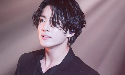 ‘Không cần’ BTS, Jungkook vẫn ‘chễm chệ’ top 5 ngôi sao Hallyu được yêu thích nhất quốc tế