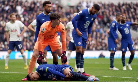 Đã rõ khả năng Thiago Silva đấu Dortmund sau chấn thương trước Tottenham