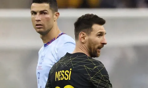 Làm trái lời HLV, Ronaldo được báo Pháp khen hơn Messi