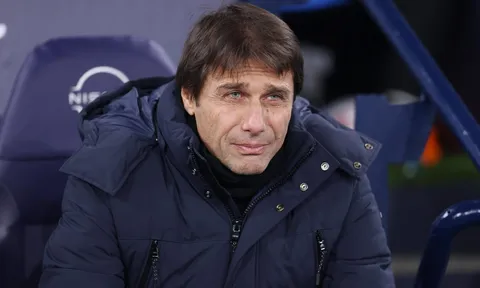 CHÍNH THỨC: HLV Conte tạm nghỉ chỉ đạo Tottenham do bệnh nặng