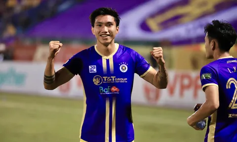 Gia nhập 'dải ngân hà', Đoàn Văn Hậu gửi tâm thư tới Hà Nội FC