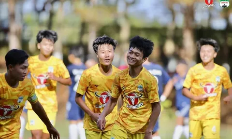 Lộ diện cầu thủ có cái tên đặc biệt của HAGL được triệu tập lên U17 Việt Nam