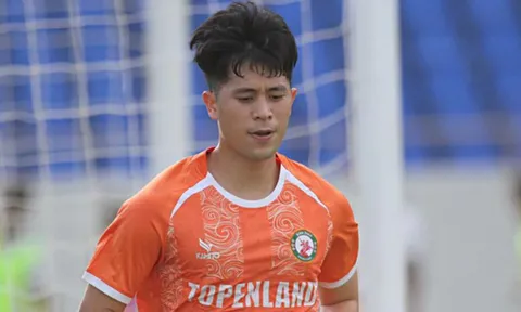 V-League 2023: Tình hình chấn thương của trung vệ Đình Trọng