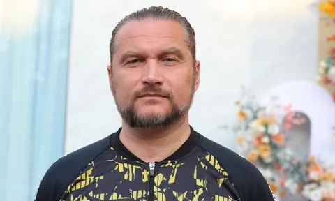 HLV Velizar Popov chỉ ra ứng cử viên cho chức vô địch V-League 2023
