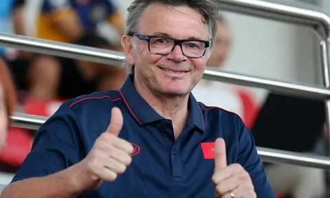 HLV Troussier ấn tượng với cầu thủ Việt Nam nào nhất?