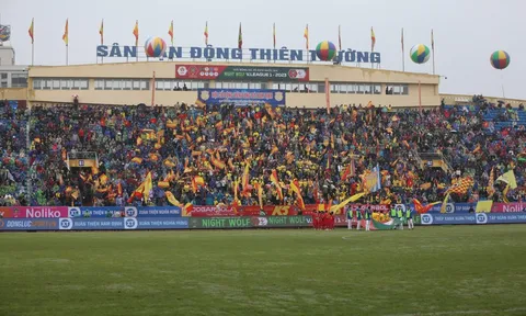 V-League 2023: Vì sao vé xem trận Nam Định gặp HAGL không 'sốt'?