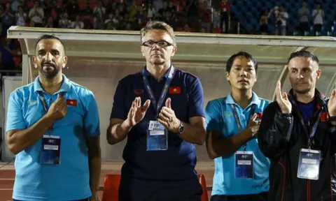 Trợ lý của HLV Troussier ở ĐT Việt Nam gồm những ai?