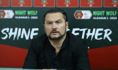 HLV Thanh Hóa: 'Đâu nhiều cầu thủ U20 đá V.League, sao phải dừng giải'