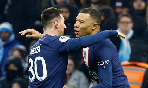 Mbappe được ví như cầu thủ đến từ hành tinh khác khi trở thành chân sút hay nhất lịch sử PSG
