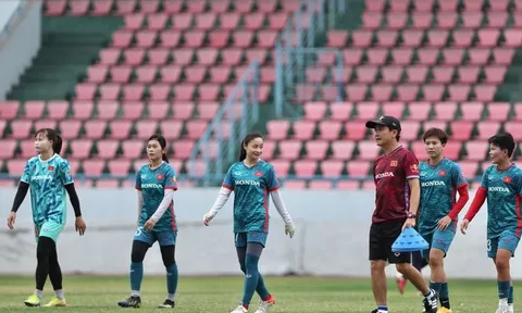 CHÙM ẢNH: ĐT nữ Việt Nam tập luyện hăng say, đón loạt tin vui ở Olympic 2024