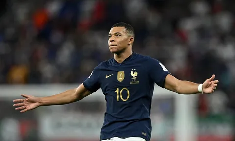 Mới 24 tuổi, Mbappe đã nhận vinh dự lớn ở đội tuyển Pháp