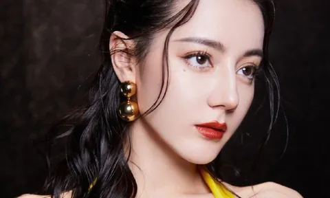 Địch Lệ Nhiệt Ba nhận đãi ngộ chưa từng có trong tiền lệ sau khi chịu tiếng oan mang bầu, bị 'phong sát'