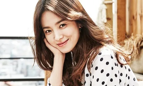 Song Hye Kyo lập thành tích siêu khủng hậu ly hôn Song Joong Ki
