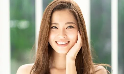 Phụ nữ có 3 nét tướng này thì cả đời an nhiên, chồng thương, con quý, trong ngoài viên mãn