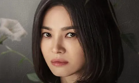 Hé lộ 'thanh gươm báo thù' của Song Hye Kyo trong The Glory 2