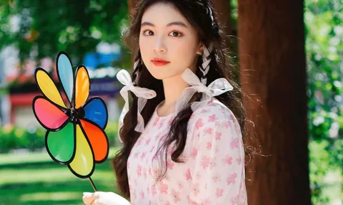 Clip Lọ Lem - con gái Quyền Linh bắt trend TikTok, khoe cận nhan sắc xinh đẹp tựa công chúa