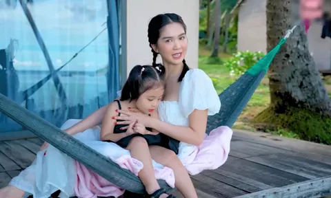 Ngọc Trinh lên tiếng trước tin đã sinh con cách đây 3 năm, hé lộ loạt bí mật gây ngỡ ngàng về bé He