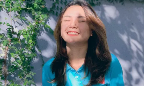 Nữ tuyển thủ Việt Nam gây sốt với nhan sắc vạn người mê