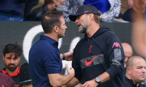 CHÍNH THỨC: Thêm một HLV tại Premier League bị sa thải