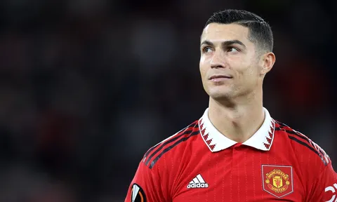 Ronaldo sắp 'mang vạ' cực lớn vì đội bóng cũ