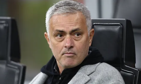 Chán Roma, HLV Mourinho sắp gia nhập bến đỗ không tưởng tại Ngoại hạng Anh