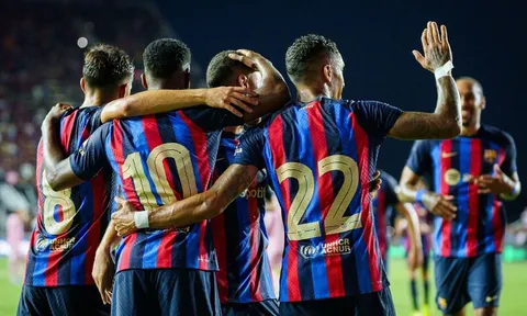 Vào giờ chót, MU sẽ có bom tấn chuyển nhượng gây sốc từ Barcelona?