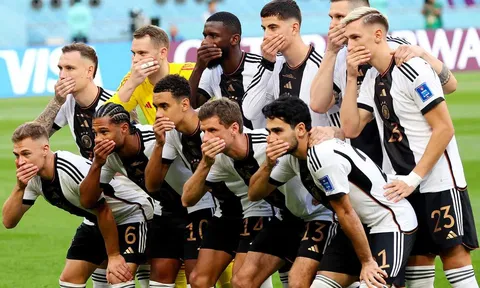 Bắt chước Ronaldo, nhà vô địch thế giới sắp bị gã khổng lồ châu Âu 'tống cổ'