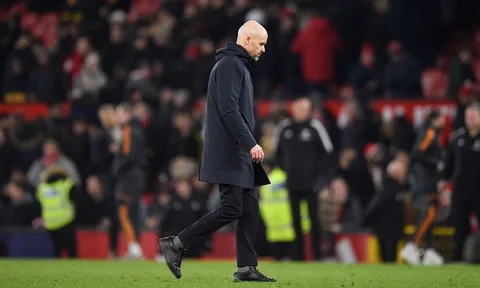 MU suýt thua Leeds: HLV Ten Hag chê cả đội, chỉ khen đúng một người