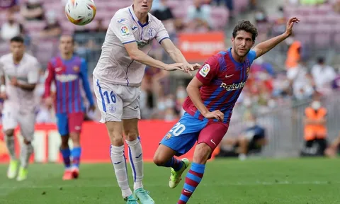Sao La Liga bất ngờ công bố giới tính thật