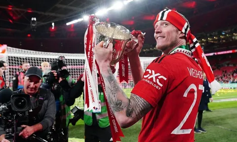 Wout Weghorst đã làm được điều mà Harry Kane 'nằm mơ' cũng không có được