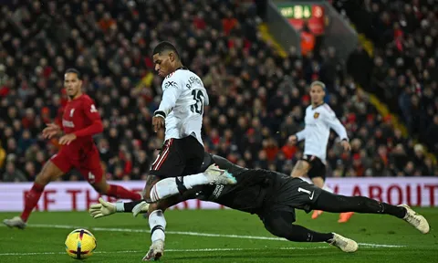 'Vua phá lưới' của Man United đưa ra lời kêu gọi không thể thiết thực hơn với đồng đội