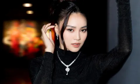 Từ chối chụp hình cùng fan, Ninh Dương Lan Ngọc vẫn được khen ngợi vì thái độ gần gũi, vui vẻ