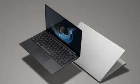 Samsung trình làng 5 laptop Galaxy Book3, đứng đầu là phiên bản Ultra