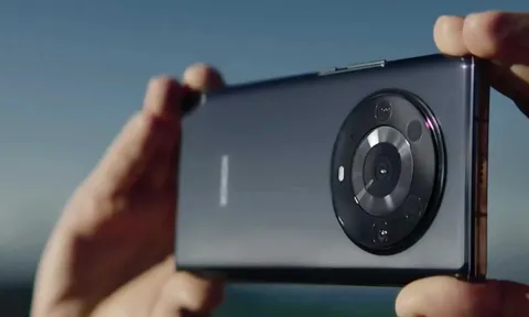 Honor Magic 5 Pro, Magic 5 Ultimate sẽ có sạc nhanh 66W và cụm 4 camera 50MP