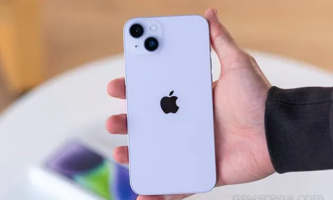 Giá iPhone 14 Plus trước ngày Valentine giảm sập sàn, món quà ý nghĩa dịp Lễ tình nhân