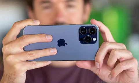 iPhone 14 Pro Max tung deal khủng giảm tới 8 triệu khiến khách Việt chốt đơn rần rần