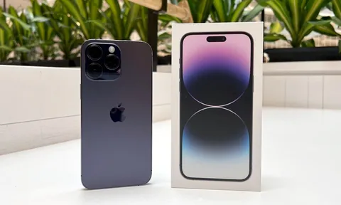 Giá iPhone 14 Pro Max mới nhất tháng 3: Sale đậm cả chục triệu mát lòng khách Việt