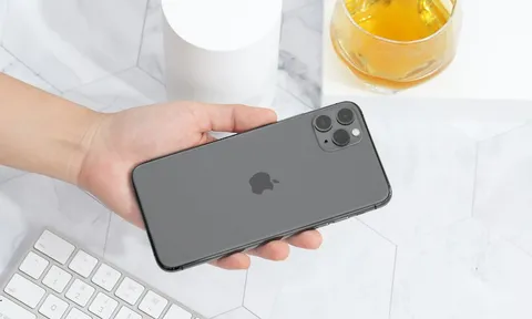 iPhone 11 Pro Max Like New giá cực tốt có đáng mua sau 3 năm ra mắt?