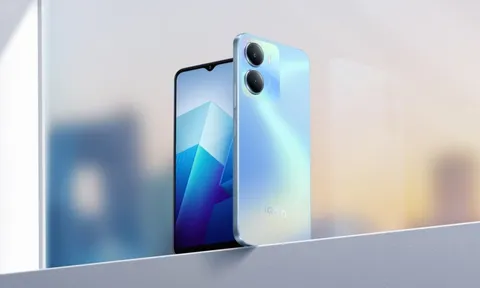 iQOO Z7i ra mắt, là điện thoại đầu tiên có chip Dimensity 6020
