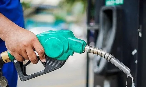 Giá xăng dầu hôm nay ngày 25/1: Tiếp tục có xu hướng giảm mạnh