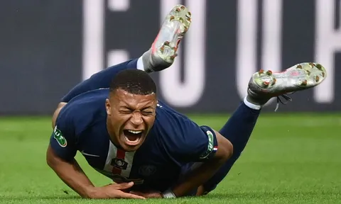 Sao Bayern tiết lộ cách để dễ dàng chặn đứng Kylian Mbappe