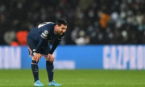 Lionel Messi bị đối xử phũ phàng trong cuộc 'đại cách mạng' của PSG