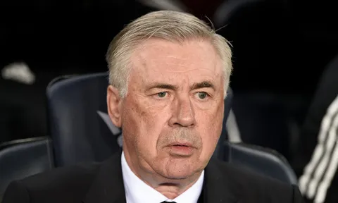 Thua El Clasico 3 lần trong cùng một mùa, HLV Ancelotti bất mãn đòi sự công bằng