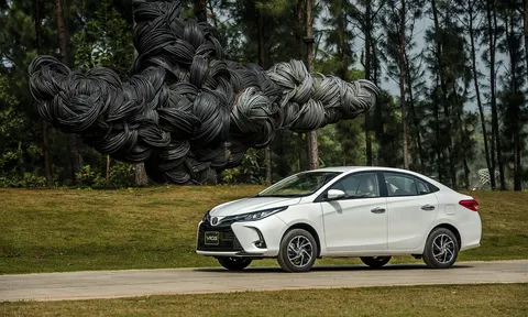 Toyota Vios nhận ưu đãi lên tới 50 triệu đồng, "dọn đường" đón phiên bản mới